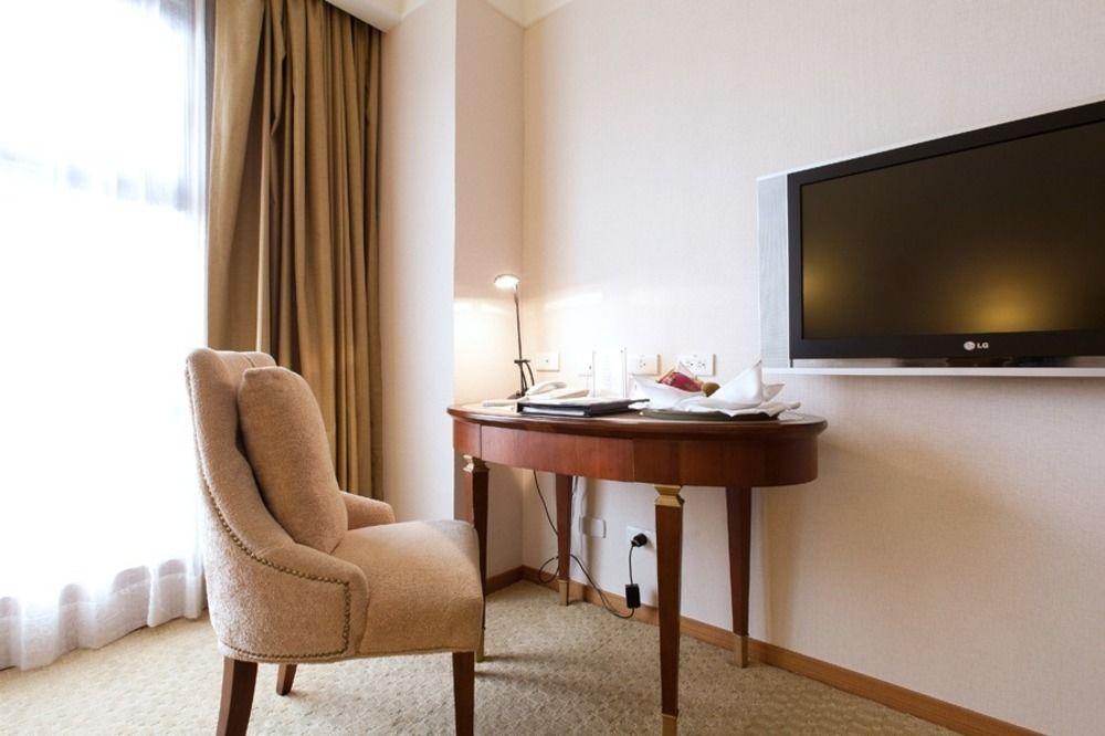 Fullon Hotel Таоюань Экстерьер фото
