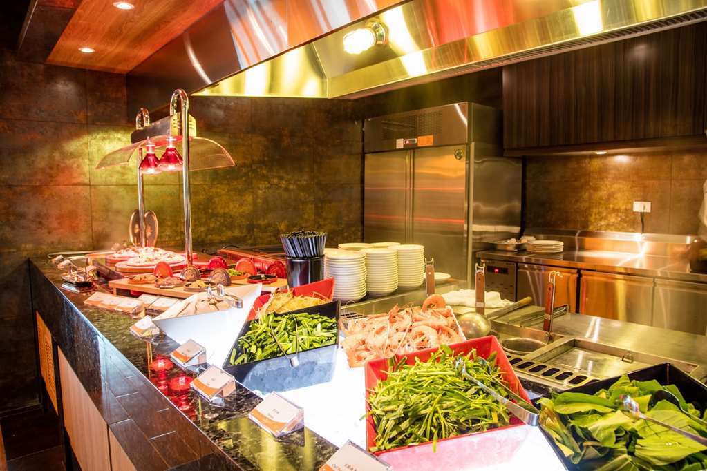 Fullon Hotel Таоюань Экстерьер фото
