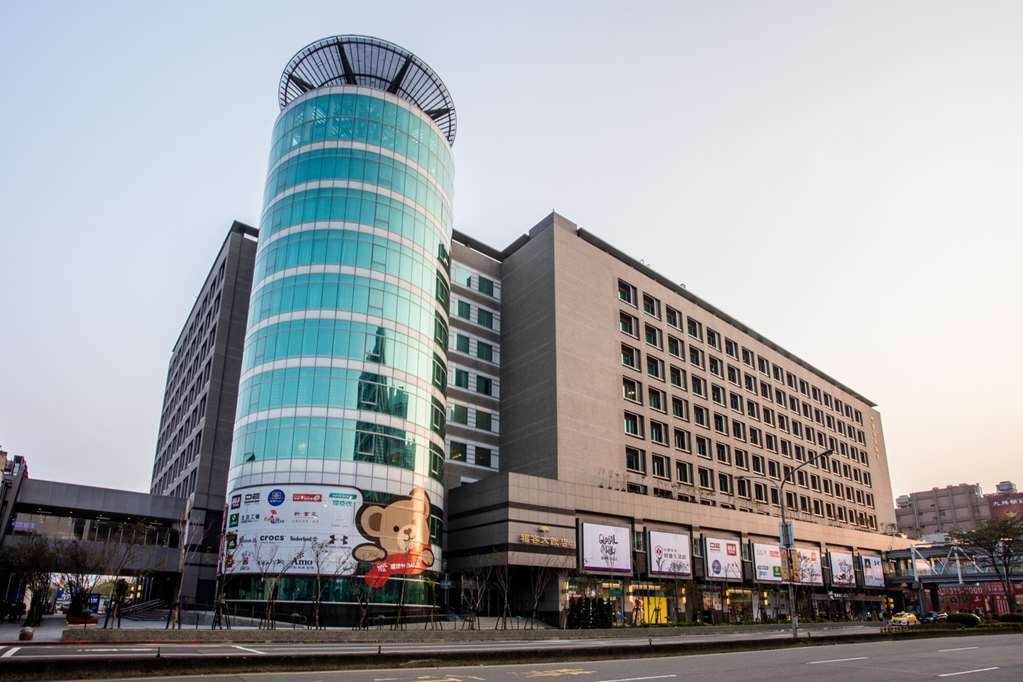 Fullon Hotel Таоюань Экстерьер фото