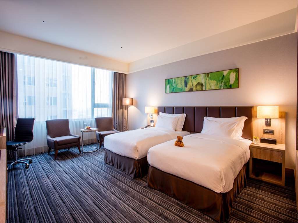 Fullon Hotel Таоюань Экстерьер фото
